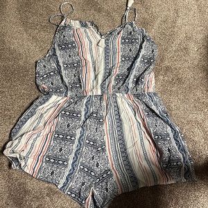 XL romper